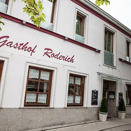 Gasthof Roderich Hotel Langenzersdorf Exteriér fotografie